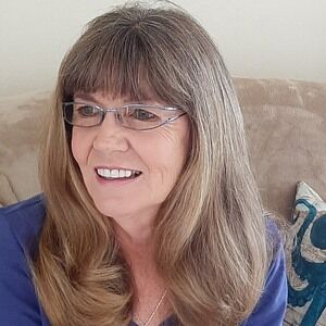 Meet your Posher, Janet